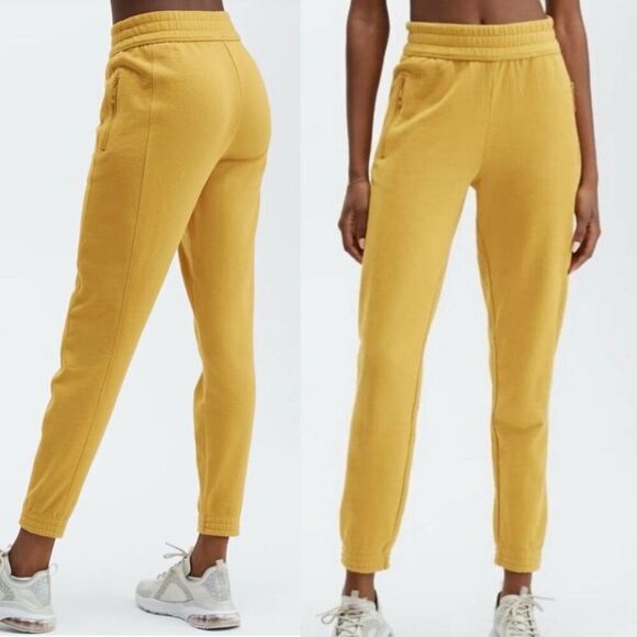Fabletics eco conscious slim sweatpant gold size large NWT - Picture 1 of 7